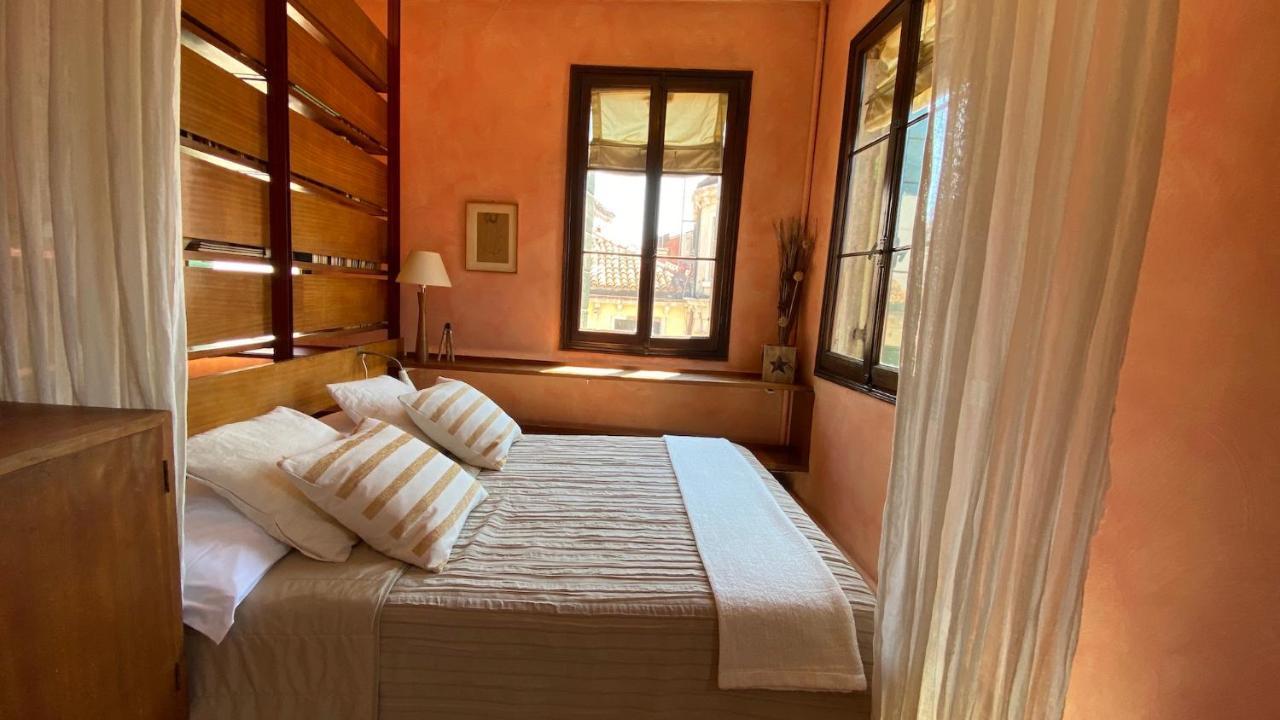 Ca' Romantica - Big Appartment At Accademia Velence Kültér fotó