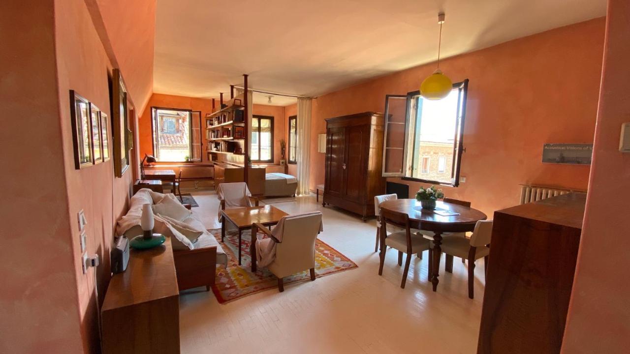 Ca' Romantica - Big Appartment At Accademia Velence Kültér fotó